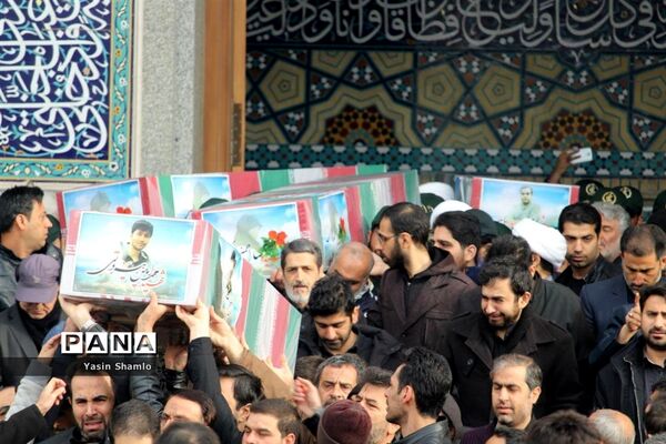 تشییع شهدای سانحه هوایی در قم