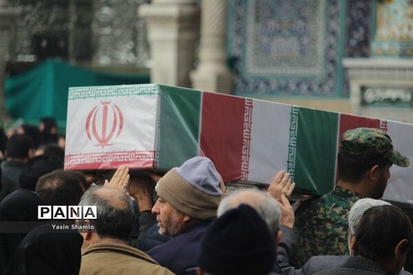 تشییع شهدای سانحه هوایی در قم