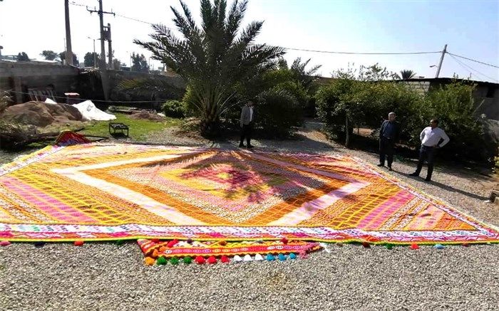 بافت نخستین گلیم 60 متری در فارس