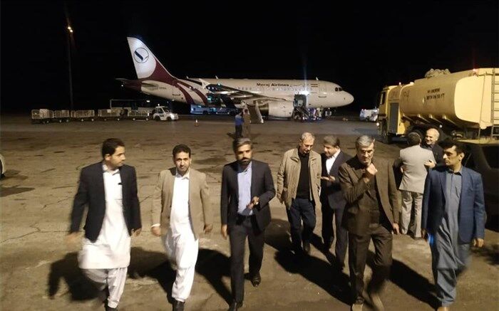 ربیعی: دولت تمام امکاناتش را برای امداد رسانی به مناطق سیل زده بسیج کرده است