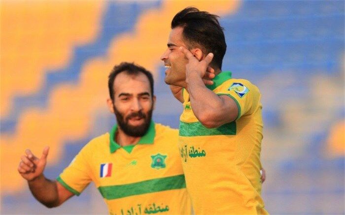 حضور آل کثیر در تمرینات نفت آبادان 