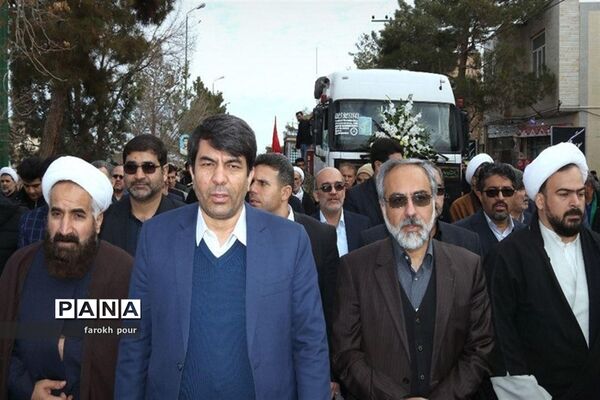 مراسم تشییع پیکر شهید امیر حسین قربانی درتفت