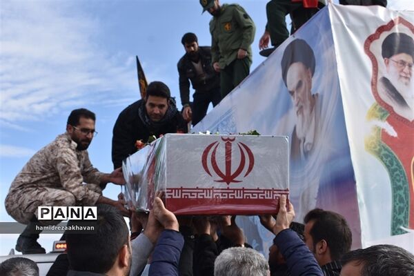 تشییع پیکر شهید سانحه هوایی تهران در بهاباد