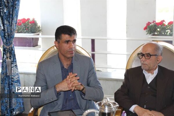 نشست هیأت مدیره مجمع خیرین مازندران