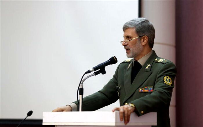وزیر دفاع: کسی دروغ آشکار آمریکا را باور نمی‌کند