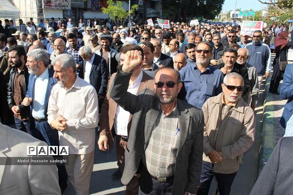 حماسه حضور مردم بوشهر در میثاق با ولایت  حمایت از سپاه و آرمان های انقلاب