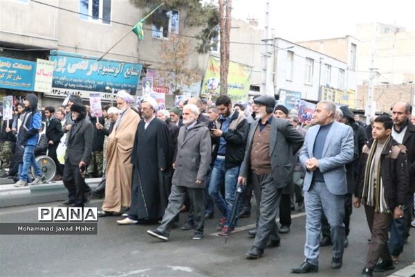 راهپیمایی مردم شهرقدس درحمایت ازسپاه پاسداران