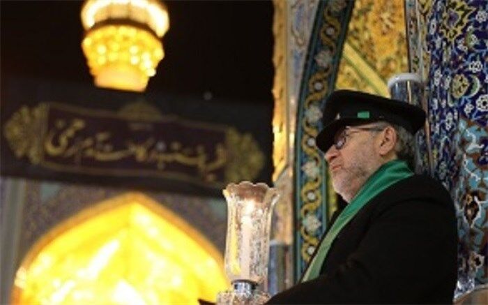 کشیک ۱۳۹ نفر از خادمیاران مهریزی در حرم امام رضا (ع)
