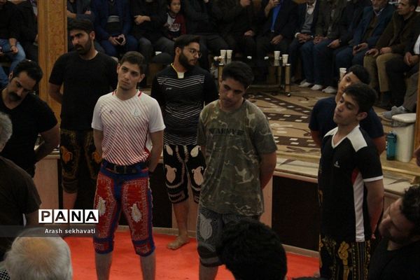 مراسم سالگرد پهلوان تختی در محل زورخانه مالک اشتر بیرجند