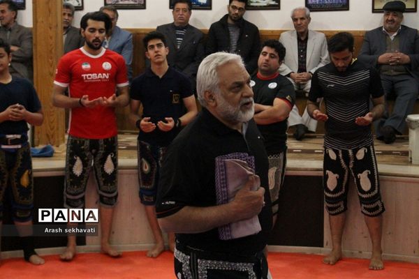 مراسم سالگرد پهلوان تختی در محل زورخانه مالک اشتر بیرجند