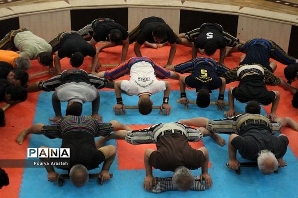 مراسم بزرگداشت سردار شهید حاج قاسم سلیمانی در محل زورخانه مالک اشتر بیرجند