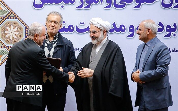 در مراسم معارفه معاون حقوقی پارلمانی و مدیرکل بودجه آموزش‌وپرورش چه گذشت؟