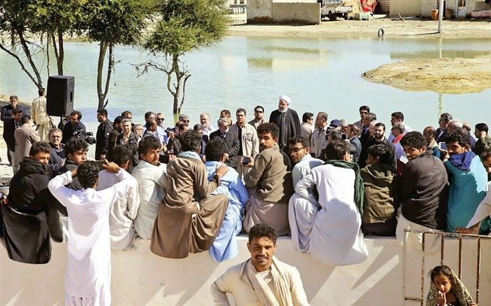 پاسخ رئیس جمهور به درخواست یک هموطن بلوچ: کنارتان ایستاده‌ام
