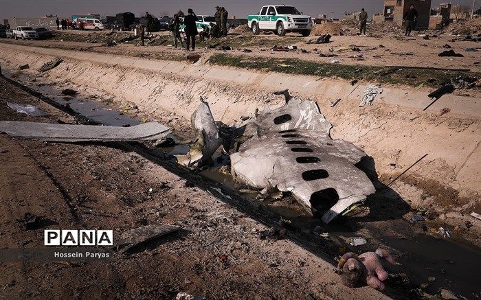 تحویل ۱۵۰ پیکر به خانواده‌های قربانیان سقوط هواپیما