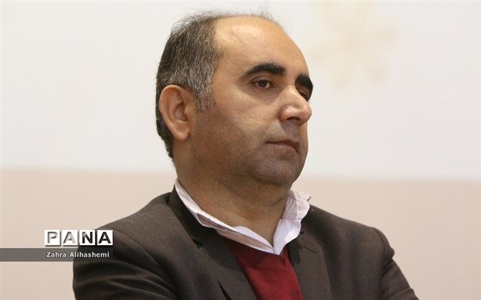 خوش قدم: آموزش خانواده از برنامه های مهم آموزش  و پرورش است