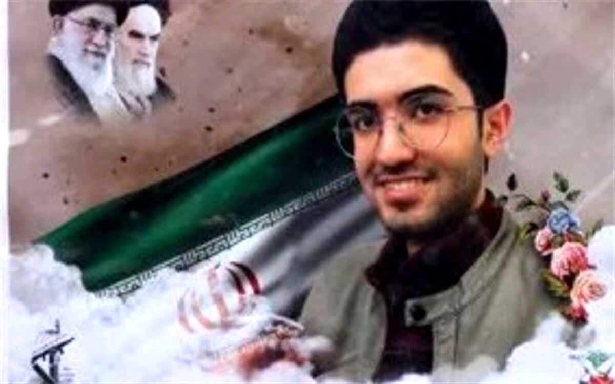 برگزاری مراسم بزرگداشت شهید سانحه هوایی در یزد