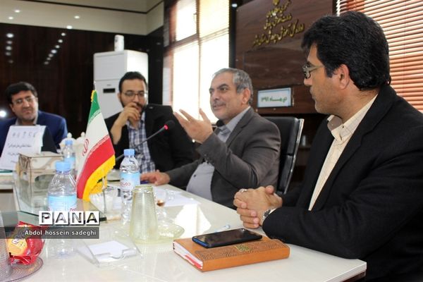 جلسه ستاد استانی سیل مهربانی  آموزش و پرورش استان بوشهر