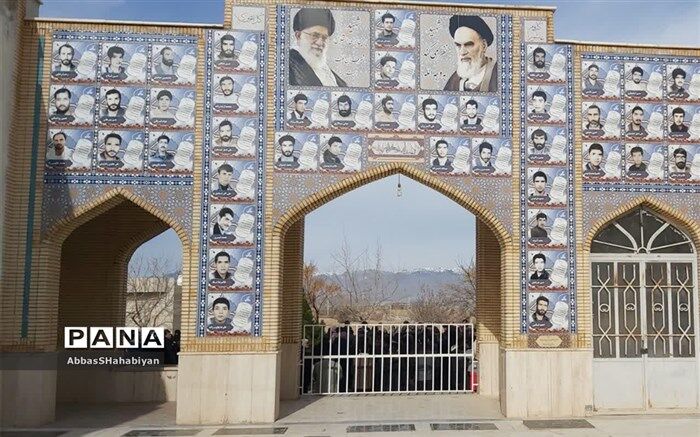 مانده حساب برادر شهید صرف امور خیریه درروستای فروتقه کاشمرشد