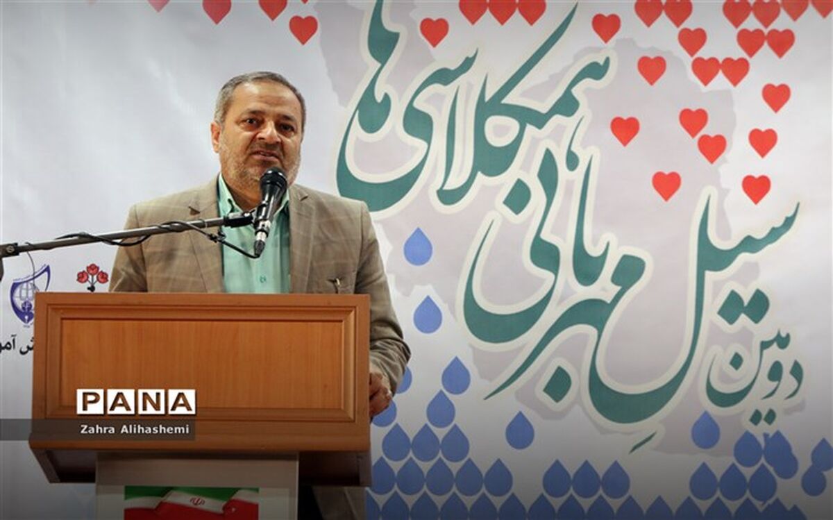 کاظمی: سیل مهربانی یک کار فرهنگی و تربیتی است