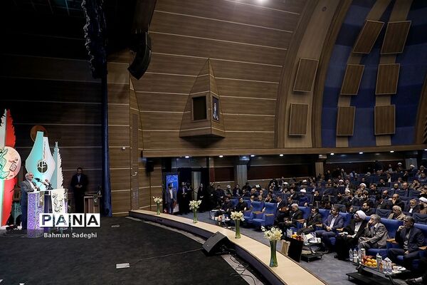 همایش پاسداشت چهلمین سالگرد تأسیس اتحادیه انجمن‌های اسلامی دانش‌آموزان