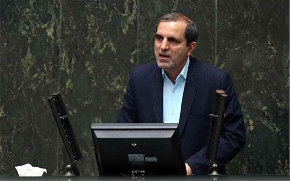 کف حقوق ۲میلیون و ۸۰۰هزار تومان شد