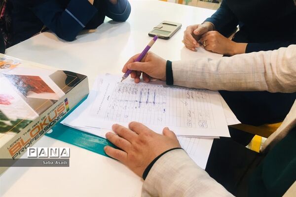 رقابت دانش‌آموزان گله‌دار درالمپیاد رویش