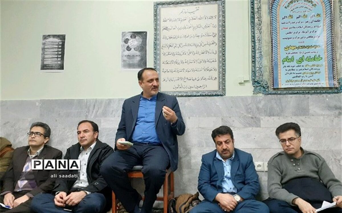 صمیمیت و ارتباط خوب راندمان موفقیت را بالا می برد
