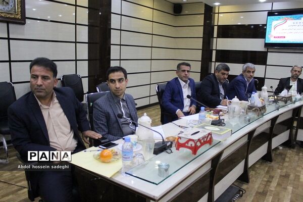 جلسه شورای معاونان  اداره‌کل آموزش و پرورش استان بوشهر