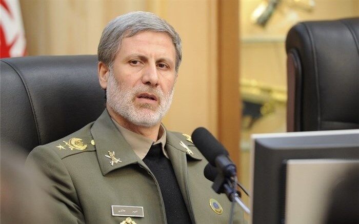 وزیر دفاع: موشک‌باران عین‌الاسد در بالاترین سطح استانداردها انجام شد