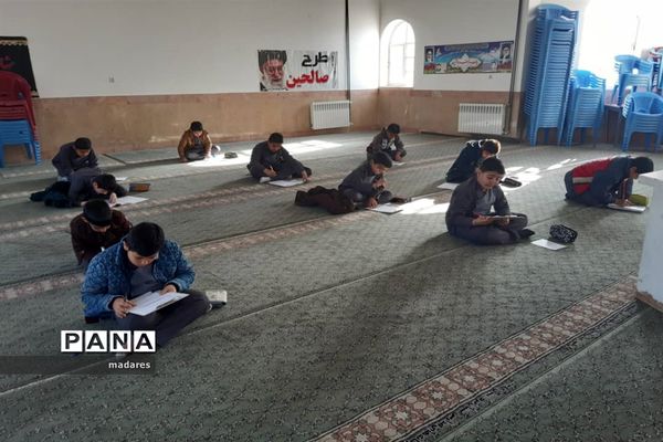 برگزاری مسابقه عطر انتظاردر مدارس ابرکوه