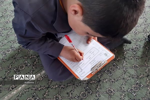 برگزاری مسابقه عطر انتظاردر مدارس ابرکوه