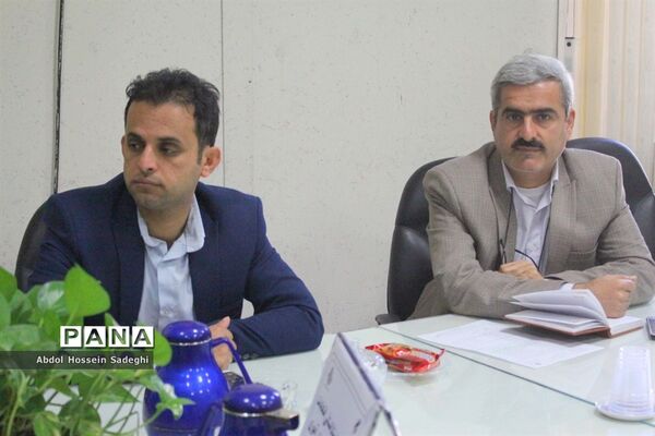 جلسه ستاد استانی انتخابات دهمین دوره مجلس دانش آموزی استان بوشهر