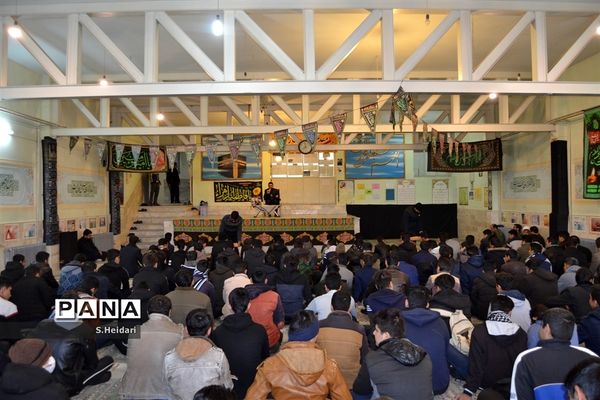 آیین عزاداری و سوگواری حضرت فاطمه زهرا(س) در دبیرستان مومنین