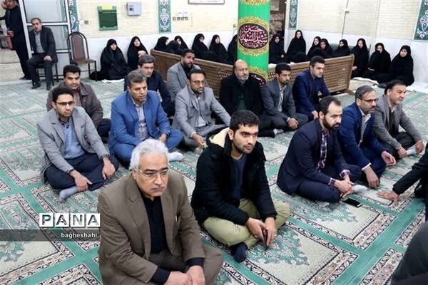 وداع با شهید گمنام دراداره‌کل آموزش و پرورش استان یزد