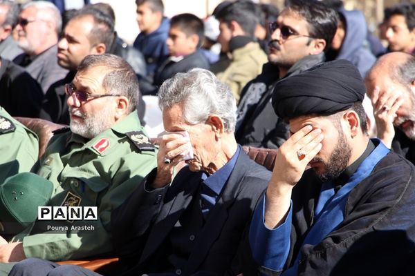 یادواره شهدای دانش آموز هنرستان خیامی بیرجند