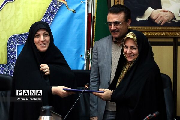 یکصد و نود و سومین جلسه شورای آموزش و پرورش شهر تهران