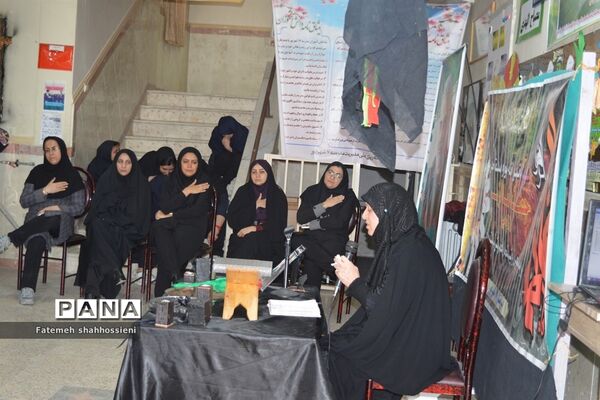 مراسم سوگواری ایام فاطمیه دانش آموزان در فیروزکوه