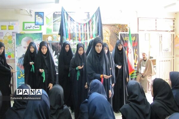 مراسم سوگواری ایام فاطمیه دانش آموزان در فیروزکوه