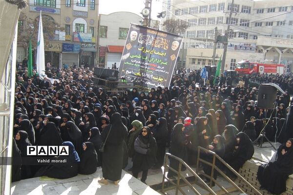 اجتماع بزرگ عزادارن فاطمی در کرمانشاه