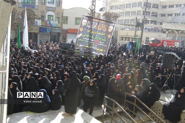 اجتماع بزرگ عزادارن فاطمی در کرمانشاه