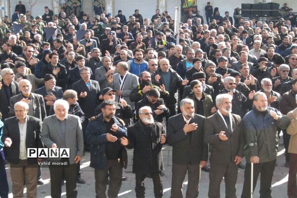اجتماع بزرگ عزادارن فاطمی در کرمانشاه