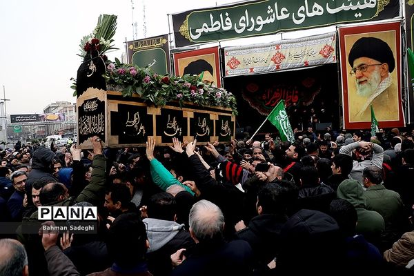 اجتماع عاشورای فاطمی در میدان هفت تیر