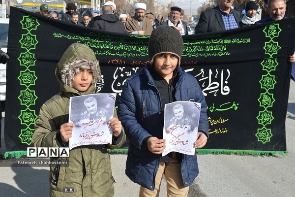 عزاداران فاطمی در شهرستان فیروزکوه