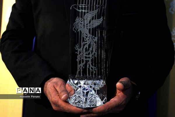نشست خبری سی و هشتمین جشنواره فیلم فجر