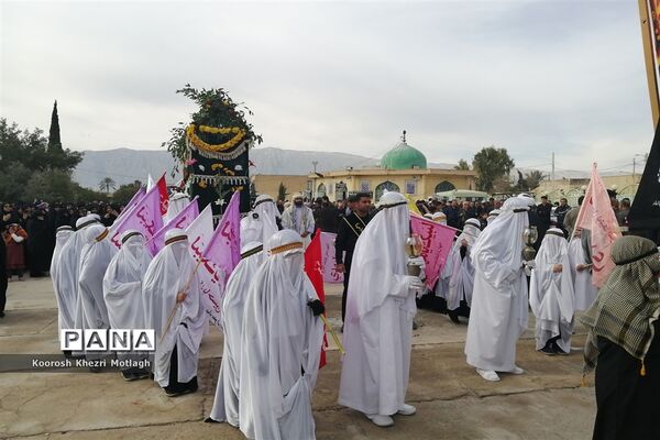 تشییع نمادین پیکرمطهر حضرت فاطمه (س) در شهرستان کازرون