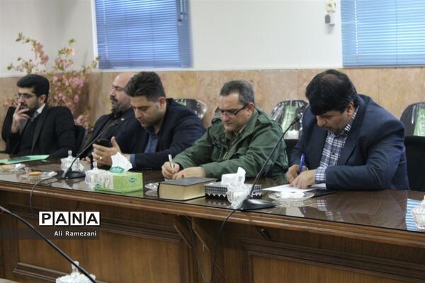 جلسه بزرگداشت دهه فجر در قائم‌شهر