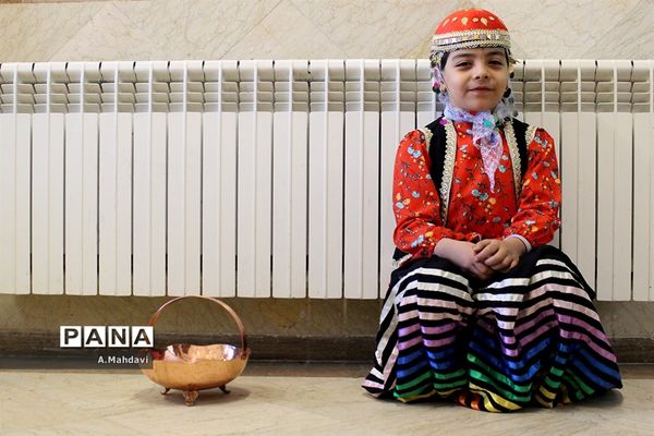 سیل مهربانی دانش‌آموزان