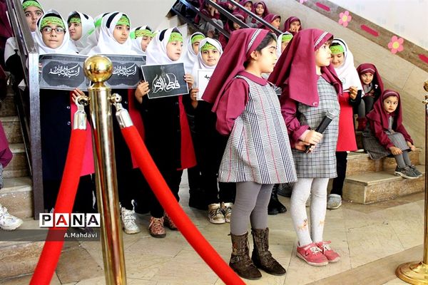 سیل مهربانی دانش‌آموزان