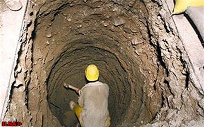 نجات معجزه آسای کارگر مرغداری از چاه ۷۰ متری در قزوین