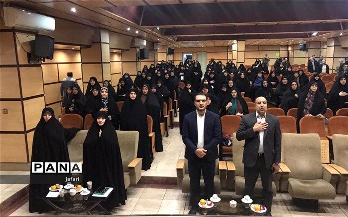 برگزاری جلسه عمومی معاونان و مربیان پرورشی در منطقه4